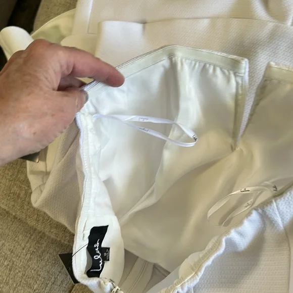 LULUS WHERE ARE YOU WHITE STRAPLESS ROMPER SIZE S - Picture 9 of 16